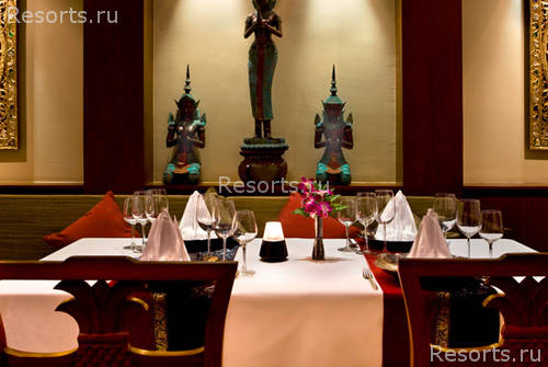 Le Meridien Phuket Beach Resort 39